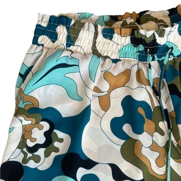 Rose & Olive Multicolor Floral Pants - Picture 2 of 7